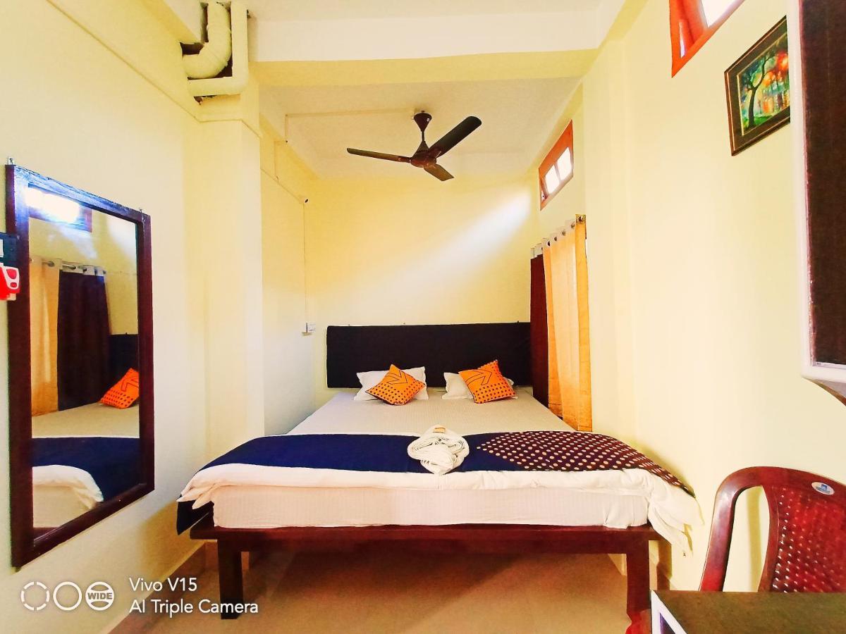 Hotel Executive Bongaigaon 外观 照片